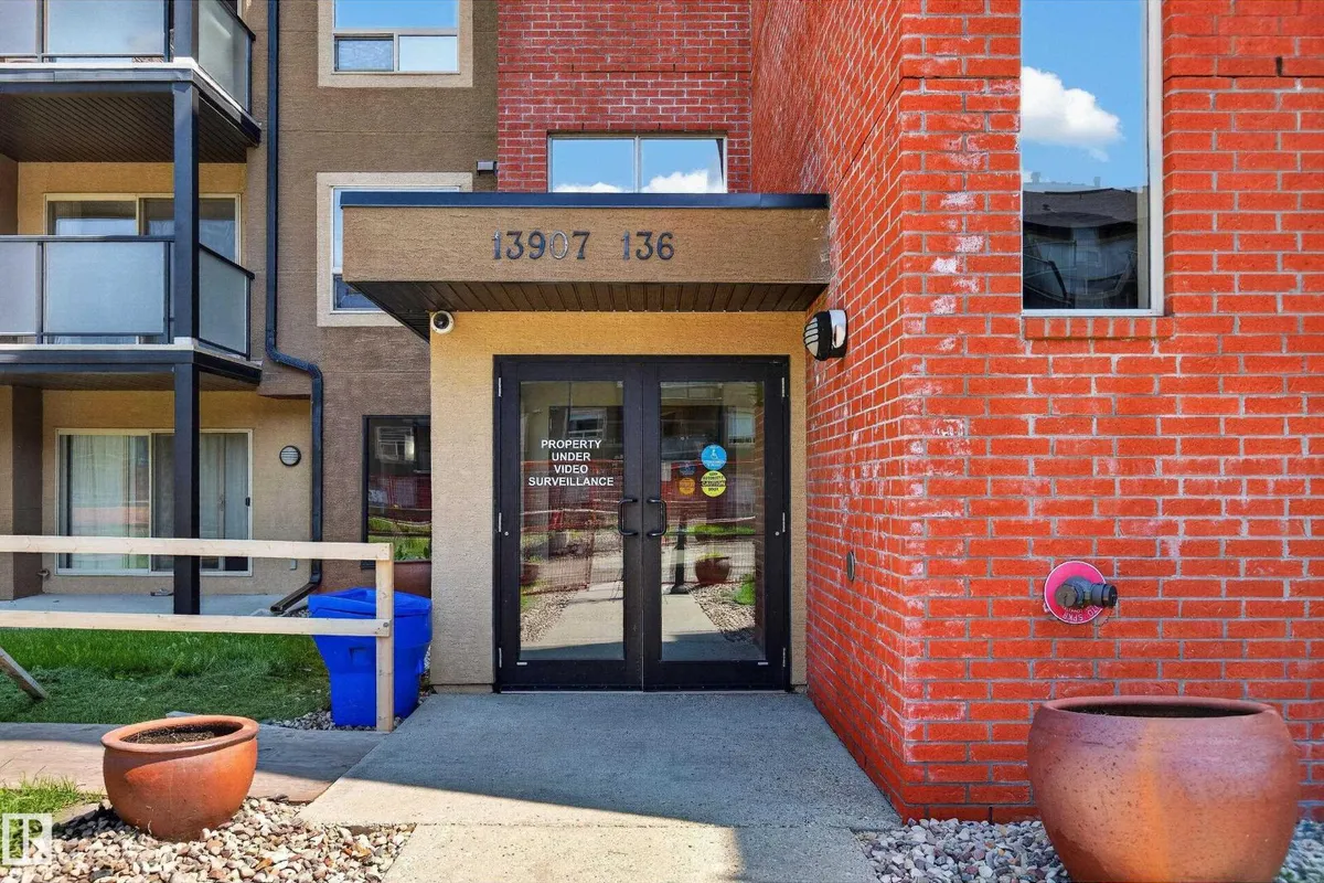 Hudson exterior