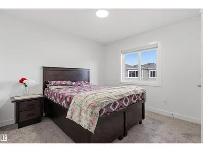 3606 41 AVE photo 19