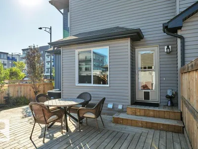 160 DESROCHERS GATE SW photo 43