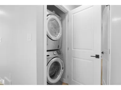 3312 44A ST NW photo 18