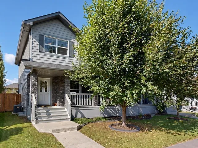 7016 Eton BV, Sherwood Park