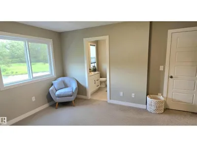 #92 16903 68 ST NW NW photo 11