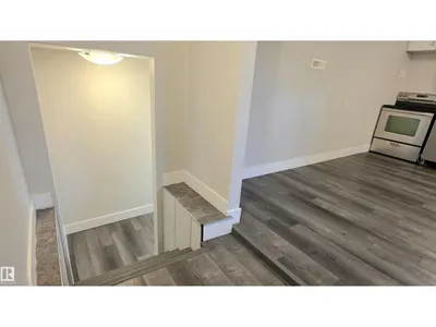 9131 83 AV NW NW photo 20