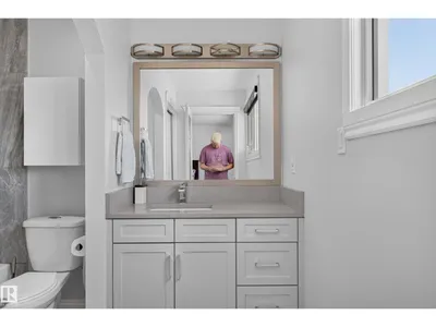 8632 184 ST NW photo 33