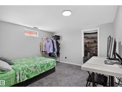8632 184 ST NW photo 45