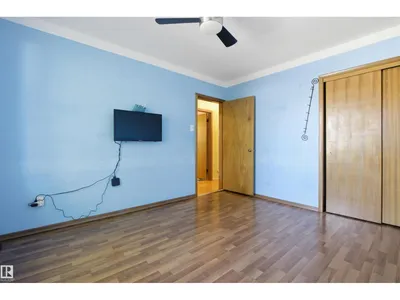 10138 74 ST NW NW photo 29