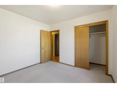 10138 74 ST NW NW photo 33