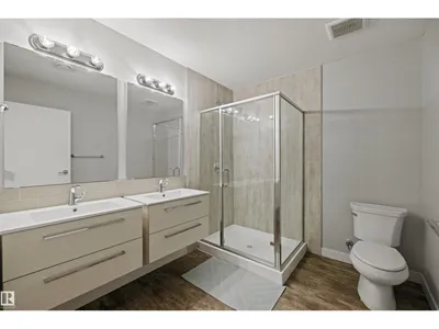 9622 77 AV NW photo 34