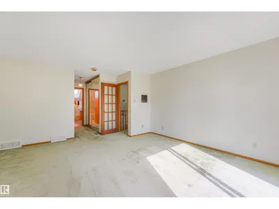#18 500 LESSARD DR NW photo 36
