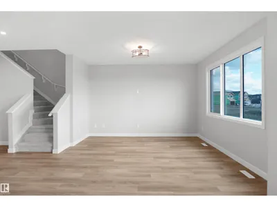 18963 28 AV NW photo 5