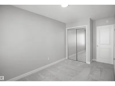 18963 28 AV NW photo 26