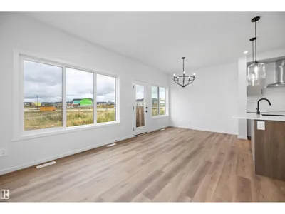 8632 224 ST NW photo 21