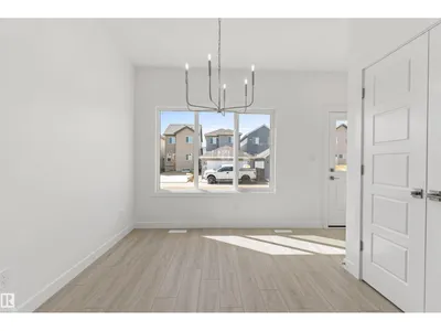593 177 AV NE photo 7
