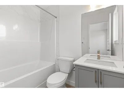 593 177 AV NE photo 30