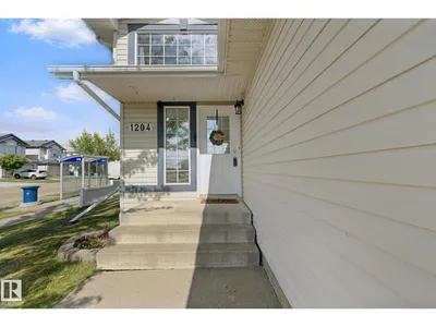 1204 KLARVATTEN CT NW photo 5