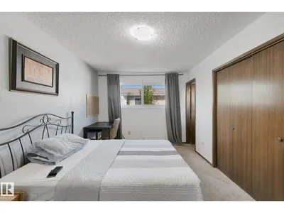 10807 54 AV NW photo 30