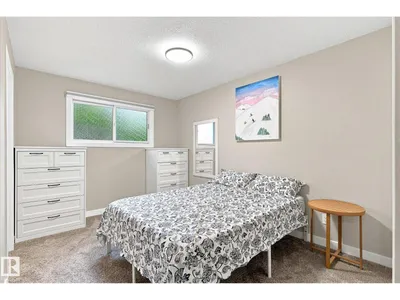 4235 147 ST NW photo 16