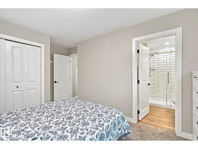 4235 147 ST NW photo 17