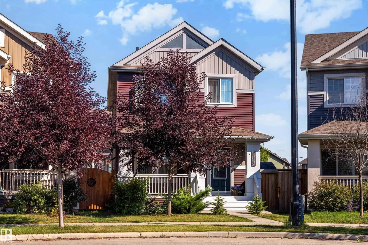 3231 CHERRY CR SW exterior