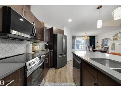 3231 CHERRY CR SW photo 9