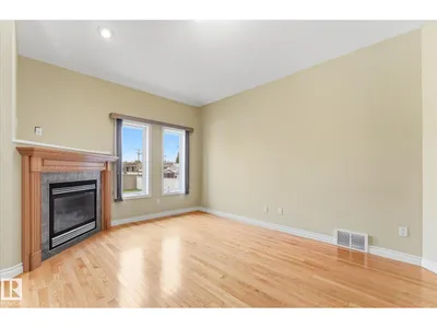 5 FOLKSTONE PL photo 18