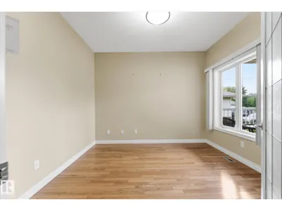 5 FOLKSTONE PL photo 5