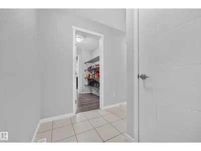 3519 8 ST NW photo 22