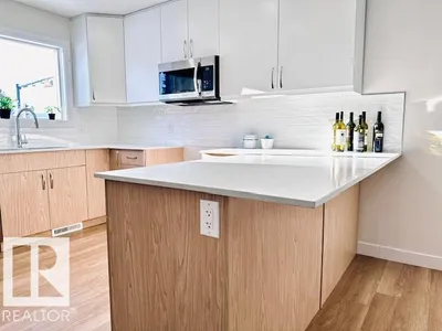 4845 115 AV NW photo 11