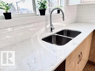 4845 115 AV NW photo 16