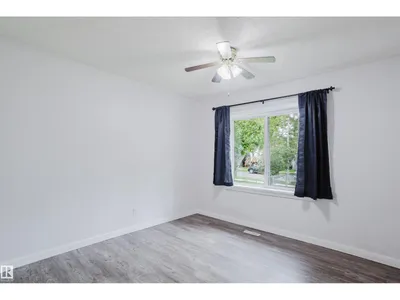 11934 87 ST NW photo 19
