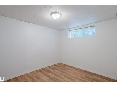 11934 87 ST NW photo 38