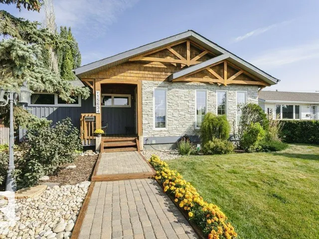 15634 81 AV NW, Edmonton