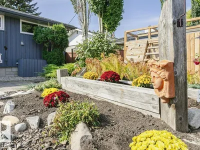 15634 81 AV NW photo 33