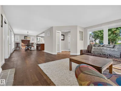 11603 72 AV NW photo 9