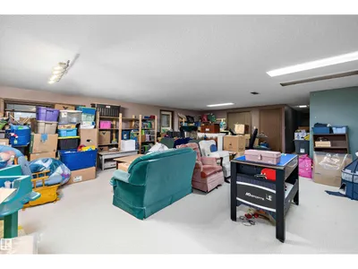 5 WESTWOOD PL photo 43