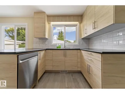 14715 62 ST NW photo 12