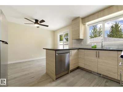 14715 62 ST NW photo 20