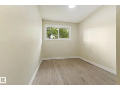 14715 62 ST NW photo 21