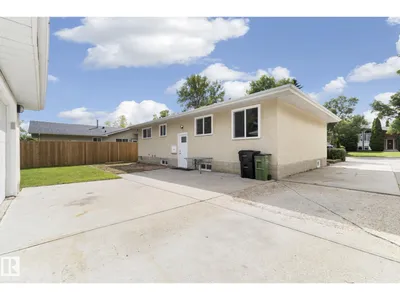 14715 62 ST NW photo 57