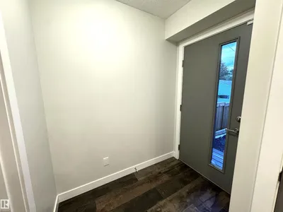 12046 89 ST NW photo 15