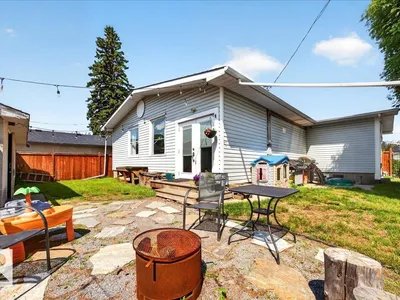 5211 94A AV NW photo 53
