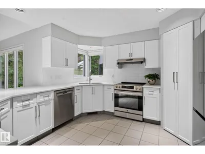 168 WEAVER DR NW photo 17
