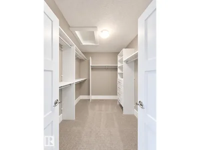 1330 AINSLIE WD SW photo 31