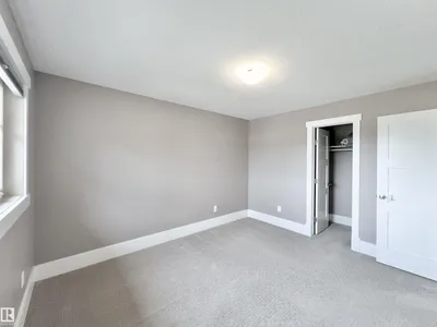 1330 AINSLIE WD SW photo 41