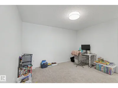 #12 905 172 ST SW photo 24
