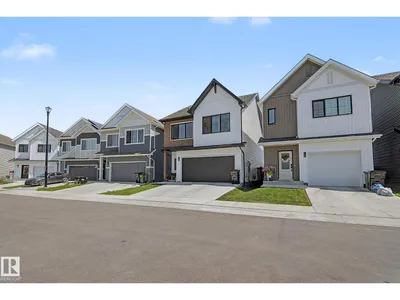 #12 905 172 ST SW photo 4