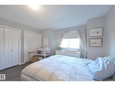 8127 7 AV SW photo 21