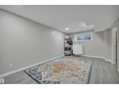 11234 105 ST NW photo 28