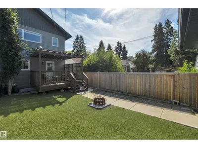 11234 105 ST NW photo 38