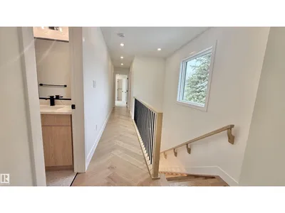 11712 122 ST NW NW photo 24